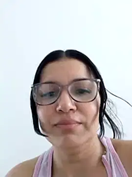 Snapshot of Casandra_inthemorning chatting on 05.28.26 Casandra inthemorning online show from 05.28.26
