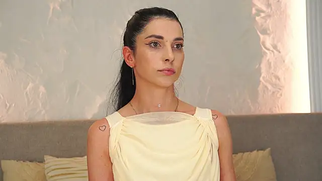 Snapshot of MissSophiee_ chatting on 05.24.26 MissSophiee online show from 05.24.26