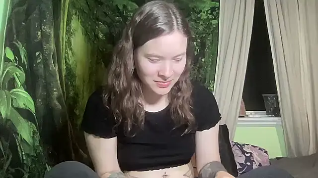 mo0ngoddess online show from 02.15.26