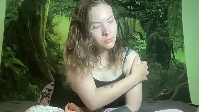 mo0ngoddess online show from 04.02.26