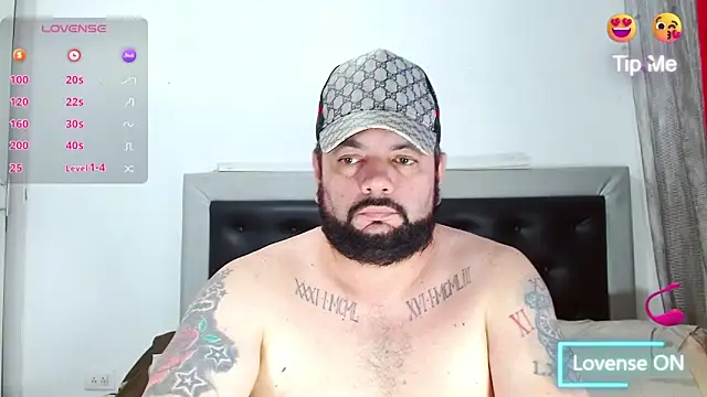 Snapshot of perverseveteranmanxxx chatting on 05.31.26 perverseveteranmanxxx online show from 05.31.26