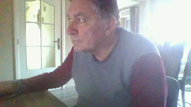 Snapshot of edje59a chatting on 02.25.25 edje59a online show from 02.25.25