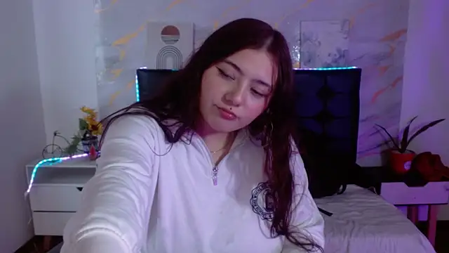 Snapshot of Lizeth_bigboob chatting on 05.14.26 Lizeth bigboob online show from 05.14.26