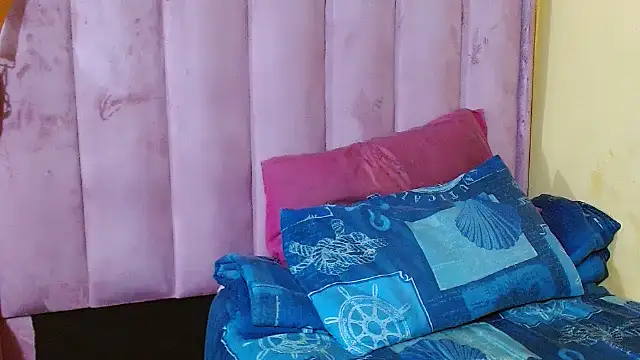 SexySlimTeaXx online show from 06.21.26