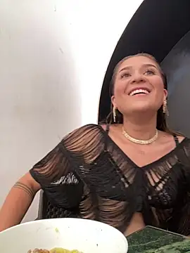 IsabelleMilan online show from 06.29.26