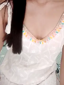 Ipho girl online show from 06.19.26