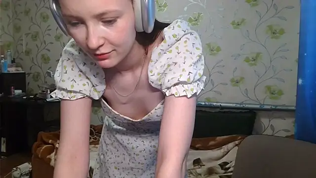 Snapshot of FlamingNinja chatting on 05.13.26 FlamingNinja online show from 05.13.26
