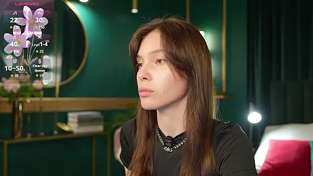 Snapshot of Mili_Joy chatting on 06.17.26 Mili Joy online show from 06.17.26