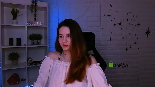 Snapshot of angie_foxy1 chatting on 06.20.26 angie foxy1 online show from 06.20.26