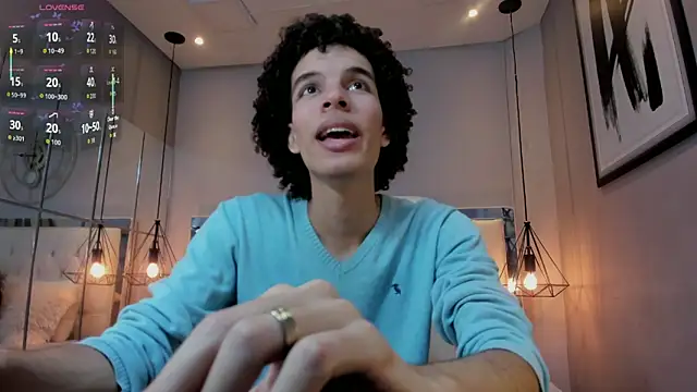 Snapshot of felix_haze chatting on 06.10.26 felix haze online show from 06.10.26
