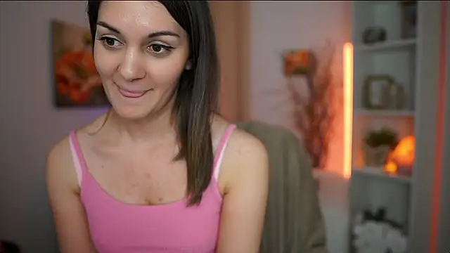 Clara MoonX online show from 05.16.26