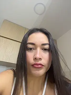 Snapshot of Tatiana123_ chatting on 07.08.26 Tatiana123 online show from 07.08.26