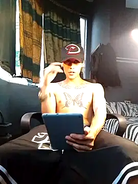 maxwell crazy1 online show from 05.13.26