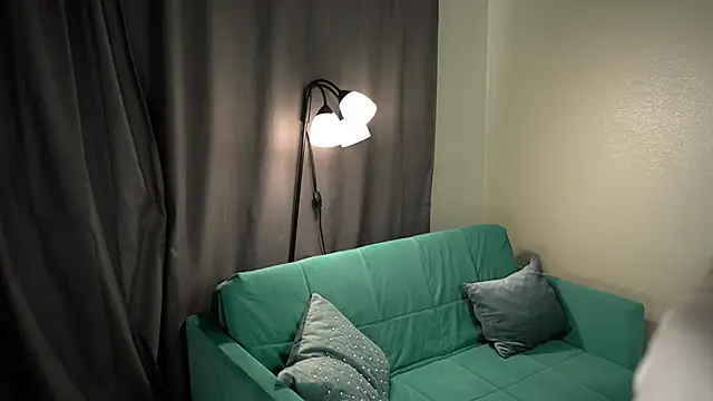 KeliGigler online show from 05.14.26