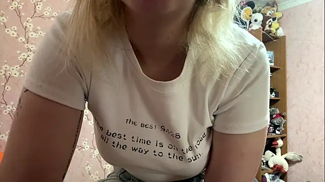 cloudcheek online show from 05.14.26