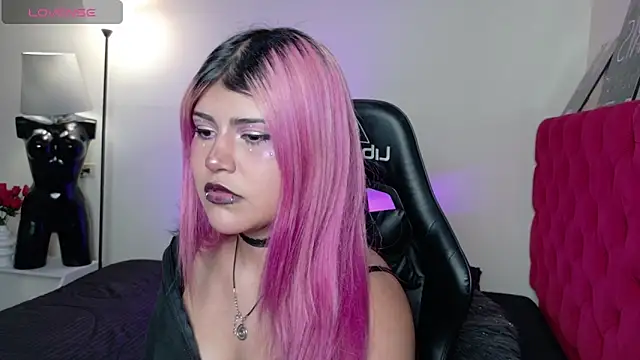 aurora winslow online show from 05.15.26