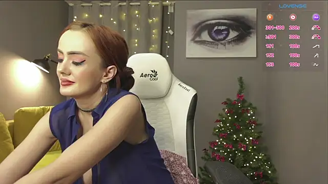 Snapshot of Megany chatting on 01.05.25 Megany online show from 01.05.25