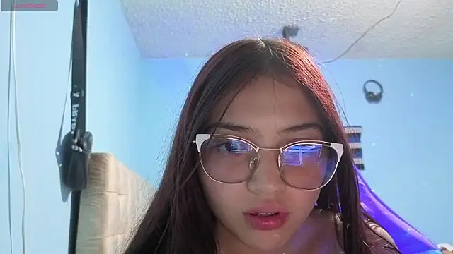 nina hot59 online show from 05.18.26