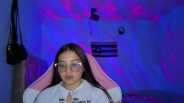 nina hot59 online show from 05.26.26