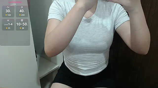 Snapshot of ani-want chatting on 06.08.26 ani-want online show from 06.08.26