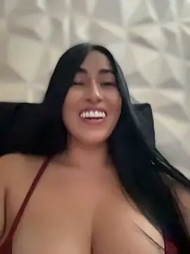 Snapshot of areviklusine1 chatting on 07.05.26 areviklusine1 online show from 07.05.26