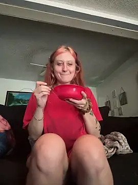 Snapshot of phattkattredd chatting on 05.18.26 phattkattredd online show from 05.18.26