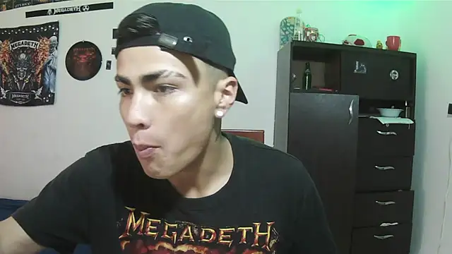 Snapshot of Fenix_hardcock chatting on 06.05.26 Fenix hardcock online show from 06.05.26