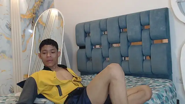 Snapshot of RONALDA_HOT26 chatting on 06.15.26 RONALDA HOT26 online show from 06.15.26