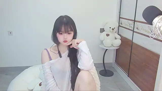 Evil-Bunny007 online show from 05.16.26