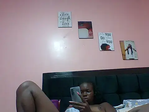 Snapshot of shantell_1 chatting on 06.14.26 shantell 1 online show from 06.14.26