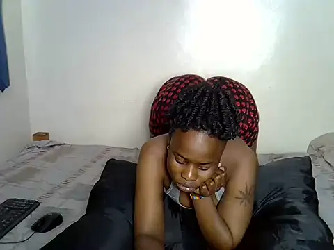 Snapshot of Afriqkuin chatting on 06.21.26 Afriqkuin online show from 06.21.26