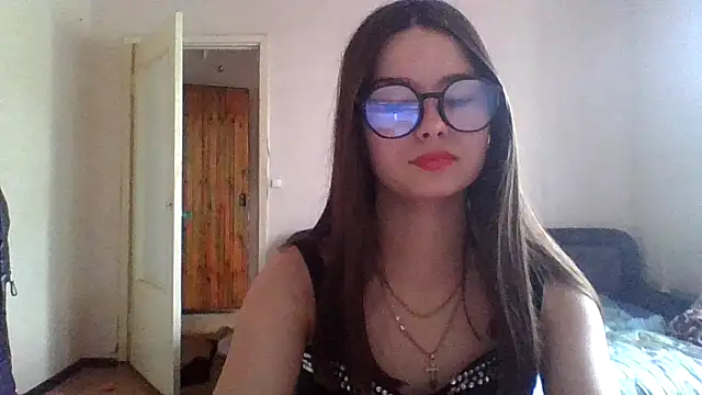 Snapshot of Bellochka201 chatting on 06.25.26 Bellochka201 online show from 06.25.26