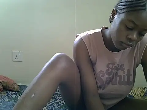 Snapshot of Hot-shannita chatting on 06.25.26 Hot-shannita online show from 06.25.26