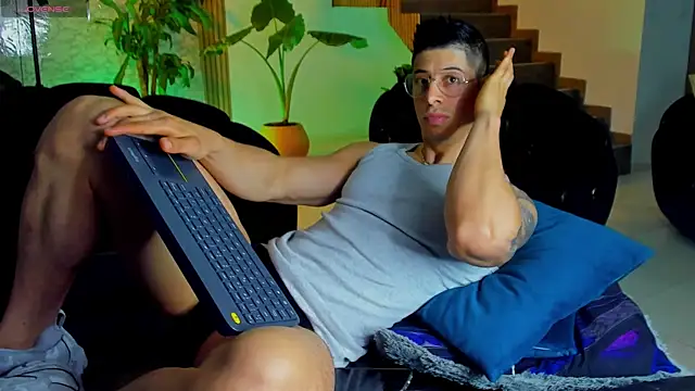 lukas green11 online show from 06.07.26
