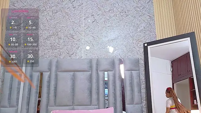 Snapshot of thinsamathagirl chatting on 06.24.26 thinsamathagirl online show from 06.24.26