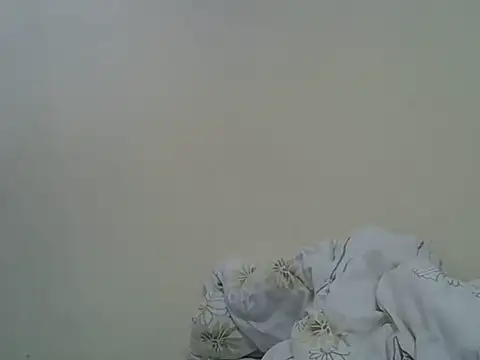 Snapshot of sexy_candi chatting on 06.04.26 sexy candi online show from 06.04.26