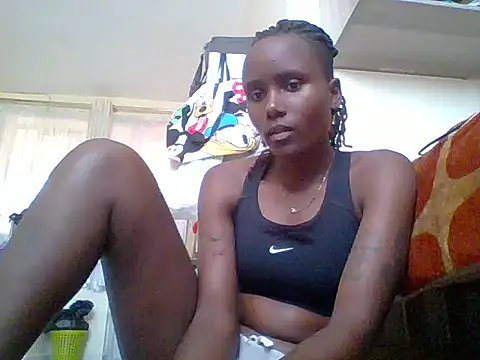 Snapshot of kiki8390 chatting on 06.15.26 kiki8390 online show from 06.15.26
