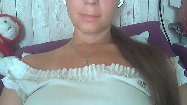 Bella--White online show from 06.16.26
