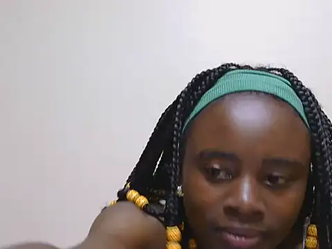 Snapshot of SassyTarrif chatting on 06.24.26 SassyTarrif online show from 06.24.26