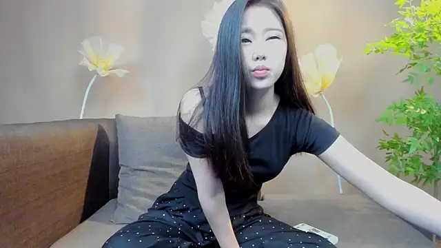 yu598188 online show from 06.06.26
