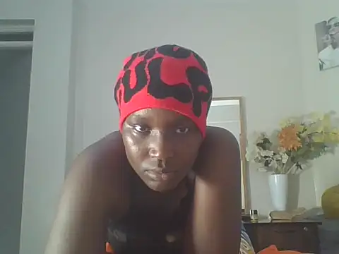 Snapshot of Ebony_sweet_slut chatting on 05.15.26 Ebony sweet slut online show from 05.15.26