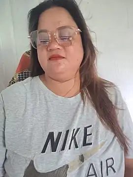 Snapshot of BlackLady_Rose chatting on 06.19.26 BlackLady Rose online show from 06.19.26