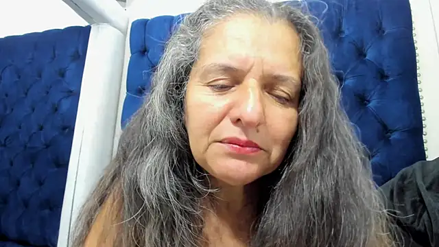 Snapshot of AlondraSosa chatting on 07.15.26 AlondraSosa online show from 07.15.26