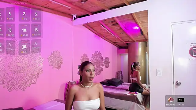 LiliaArgent online show from 06.19.26