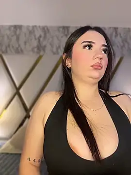 Snapshot of ValeriaCarter chatting on 06.17.26 ValeriaCarter online show from 06.17.26