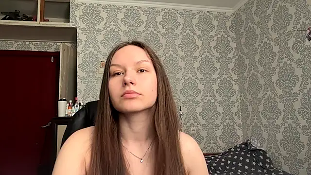 ShaylaChong online show from 05.17.26