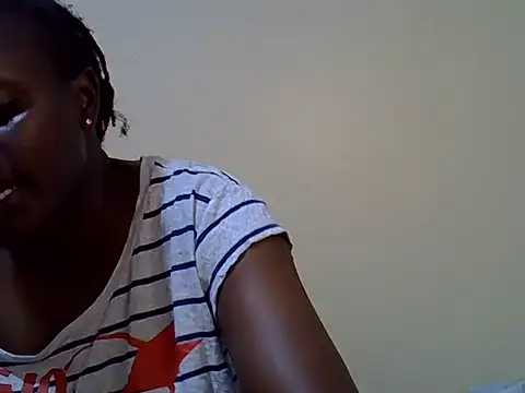 Snapshot of sweety_starlit chatting on 05.22.26 sweety starlit online show from 05.22.26