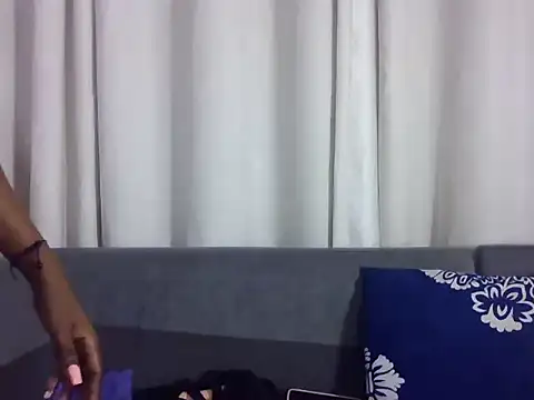 Candysleek petite online show from 07.09.26