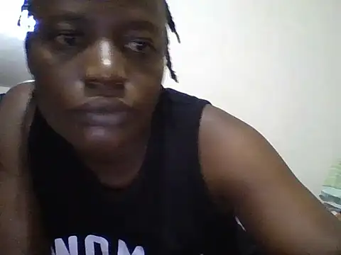 Snapshot of yourdreamgirlT chatting on 06.21.26 yourdreamgirlT online show from 06.21.26