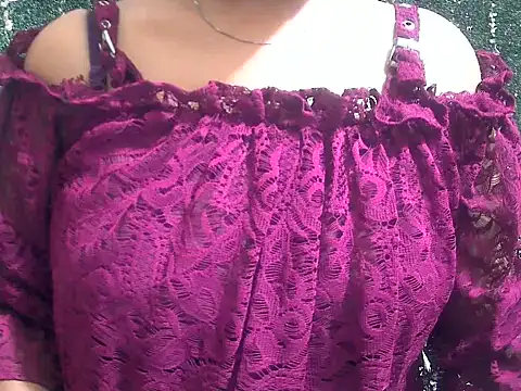 Snapshot of shallykaur chatting on 06.09.26 shallykaur online show from 06.09.26